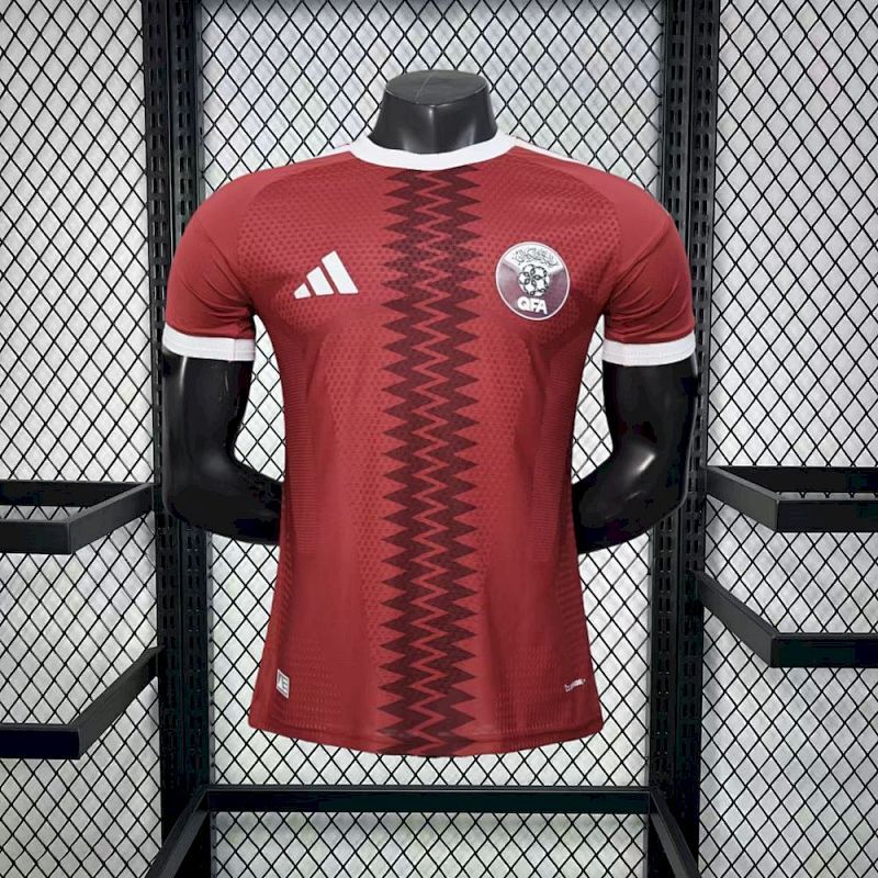 maillot domicile Qatar 2026-2027