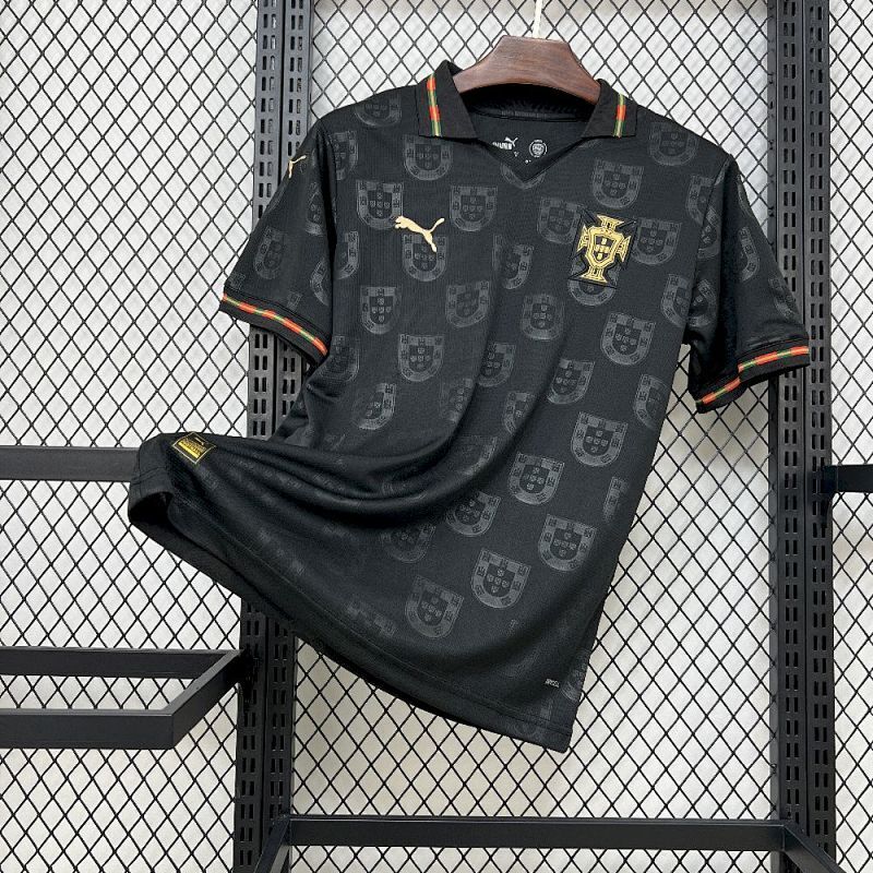 Maillot Portugal Edition "Écusson Noir" 2026/2027