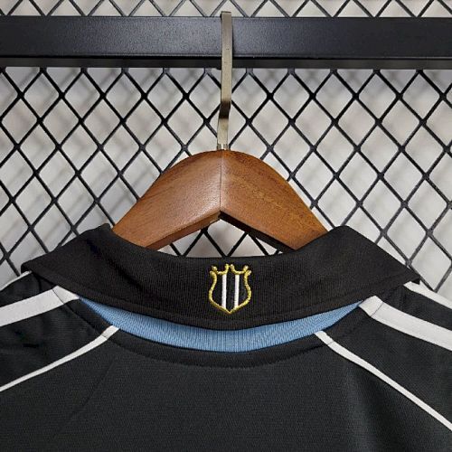 Maillot Rétro Newcastle Extérieur 2001/2002