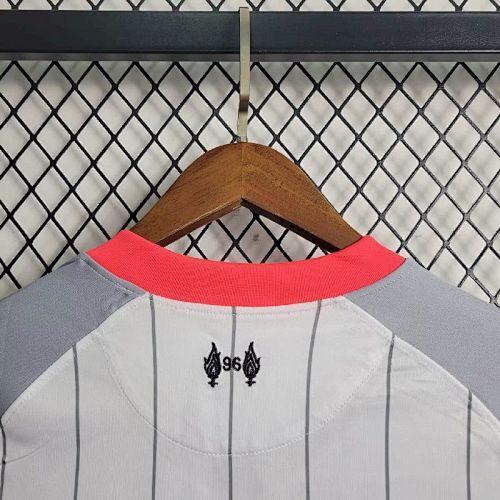 Maillot Rétro Liverpool Fourth 2021/2022