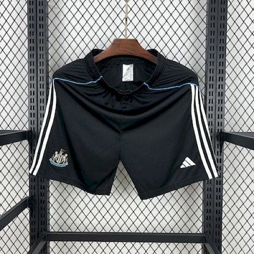 Short Newcastle Domicile 2025/2026 — vue 2