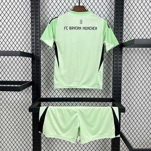 Maillot Enfant Bayern Munich Concept "Vert Etoiles" 2025/2026 — vue 3