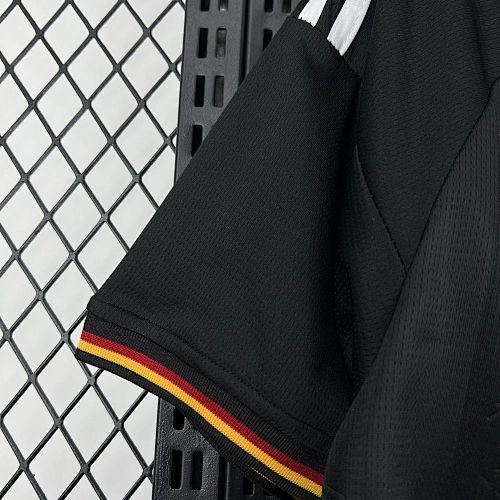 Maillot Allemagne Concept "Black" 2025/2026 — vue 3