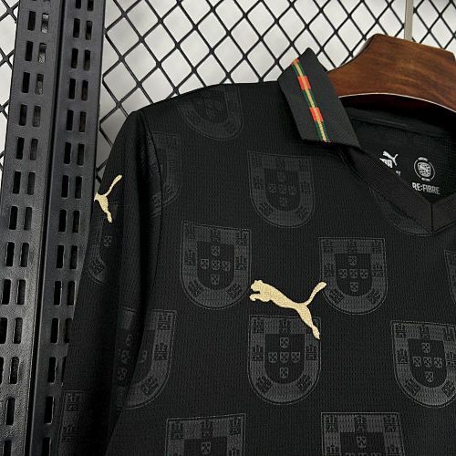 Maillot Portugal Manches Longues Edition "Blason Noir" 2026/2027 — vue 3