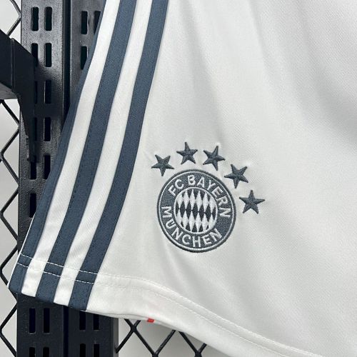Short Bayern Extérieur Munich 2025