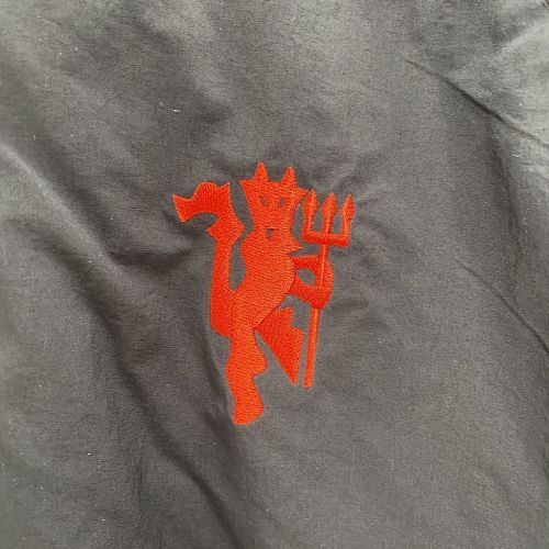 Veste Manchester United 2024/2025 — vue 4