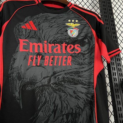 Maillot Benfica Edition "Aigle Noir" 2025/2026 — vue 4