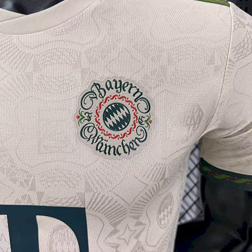 Maillot Joueur Bayern Oktoberfest 2025/2026