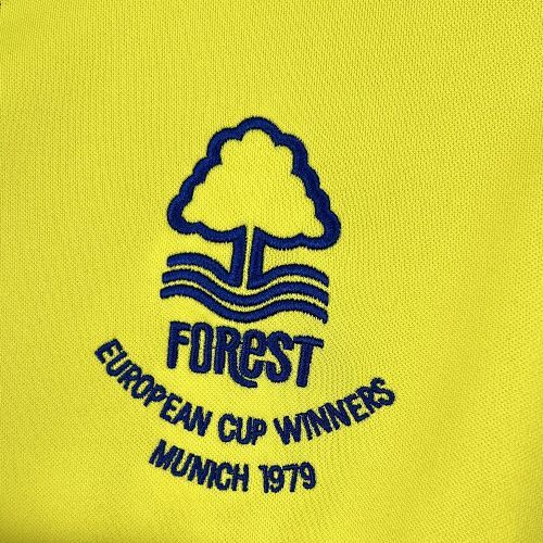 Maillot Nottingham Forest Rétro Extérieur 1977/1978 — vue 5