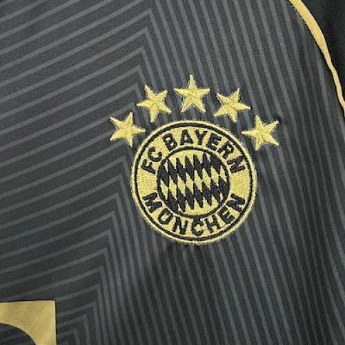 Maillot Bayern Spécial Munich Édition Or 2025/2026
