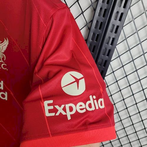 Maillot Rétro Liverpool Domicile 2021/2022