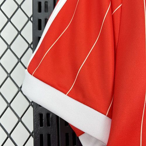 Maillot Rétro Nottingham Forest 1982/1984