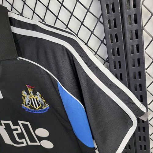 Maillot Rétro Newcastle Extérieur 2001/2002