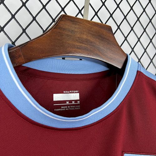 Maillot Rétro Aston Villa Domicile 2009/2010