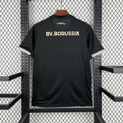 Maillot Borussia Dortmund Edition "Noir Graphique" 2026/2027 — vue 8