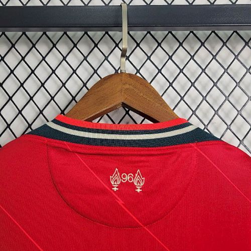 Maillot Rétro Liverpool Domicile 2021/2022