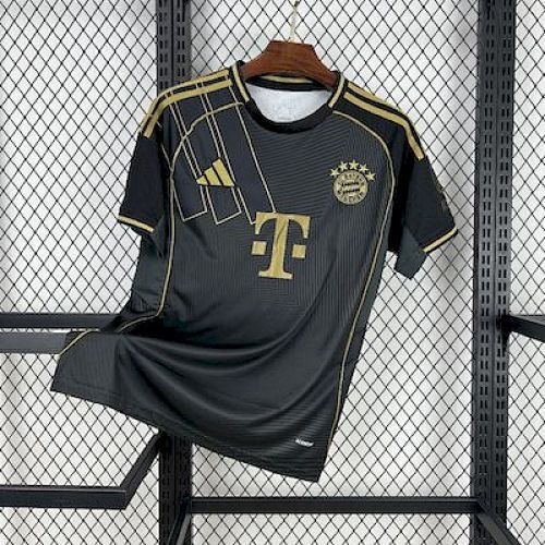 Maillot Bayern Spécial Munich Édition Or 2025/2026