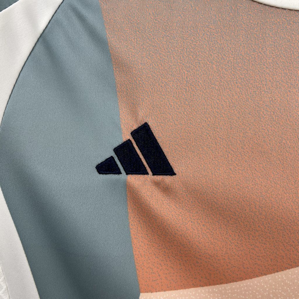 Japan Home Jersey 2025/2026