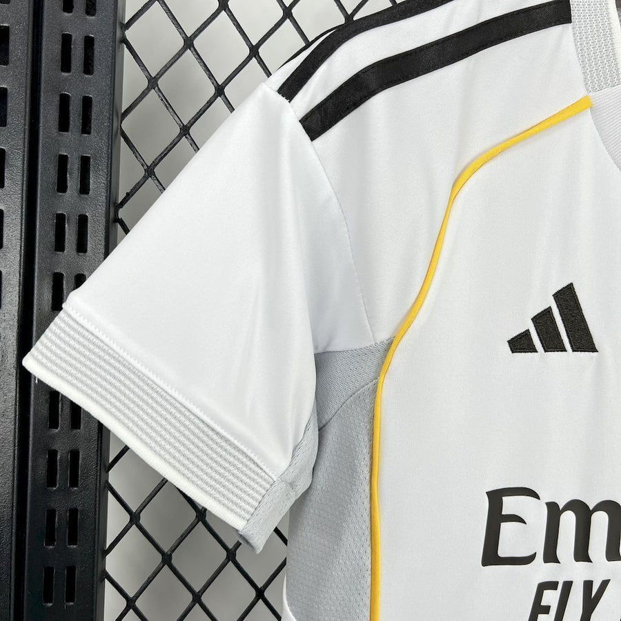 Maillot Enfant Real Madrid Domicile 2025/2026 — vue 3
