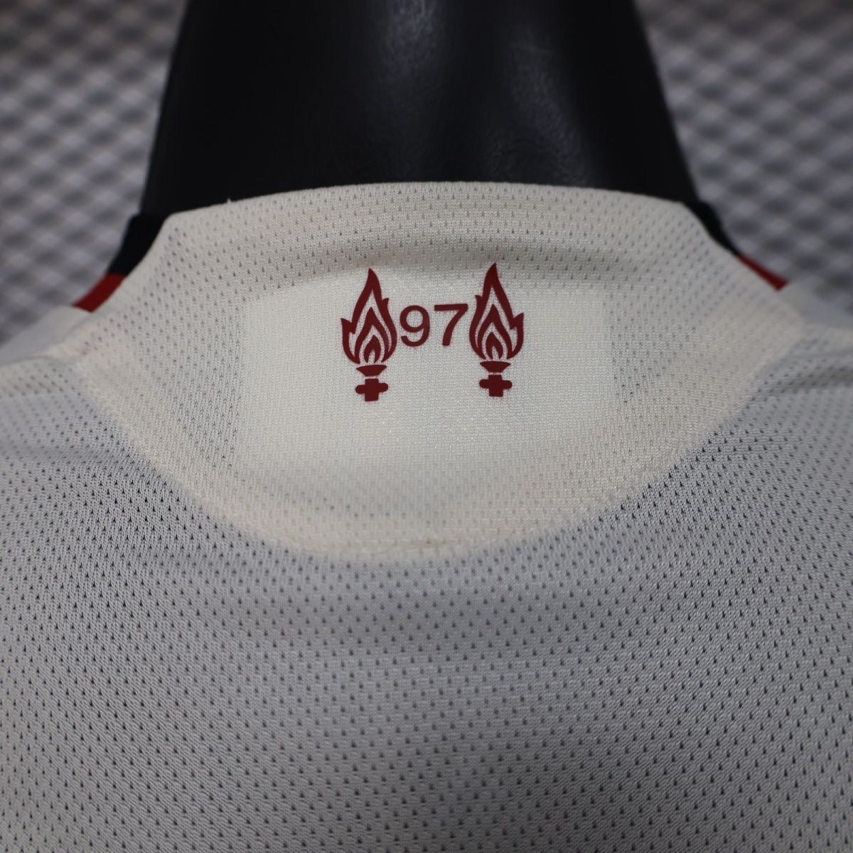 Maillot Joueur Liverpool Extérieur 2025/2026