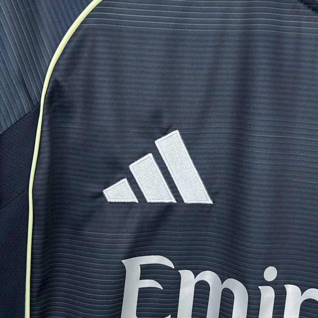 Maillot Manches Longues Real Madrid Extérieur 2025/2026