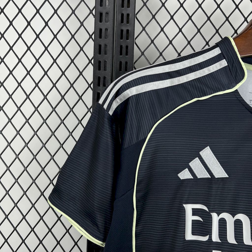 Maillot Real Madrid Extérieur 2025/2026